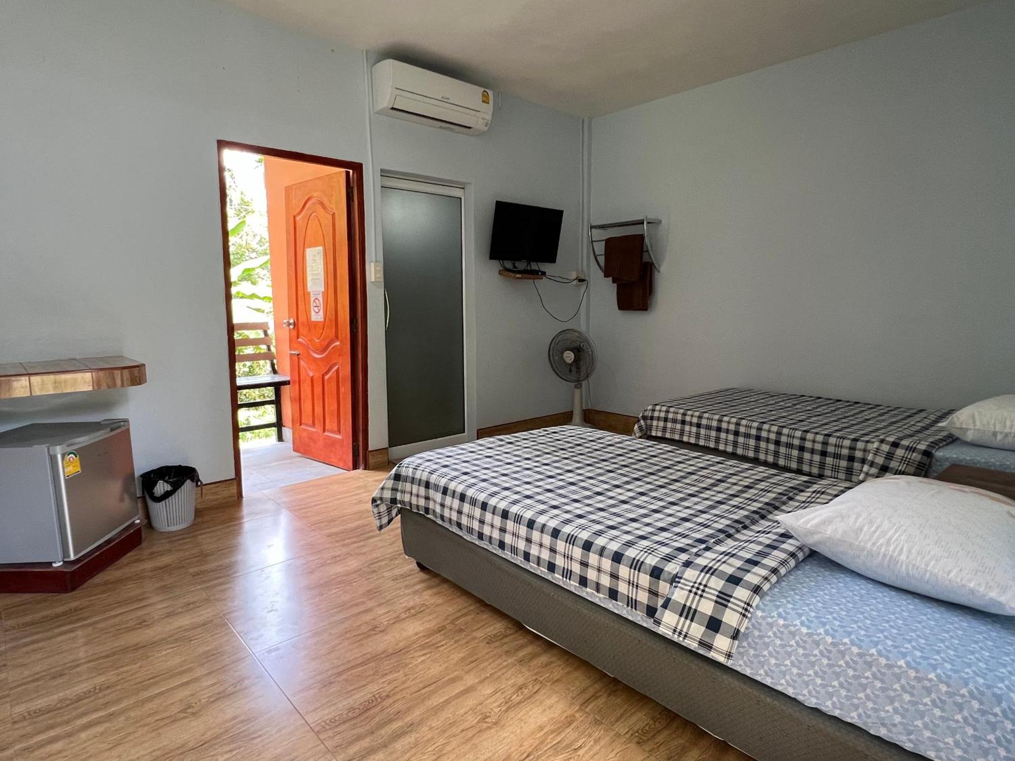Baan Suan Tondin Hotel Satun Exterior foto