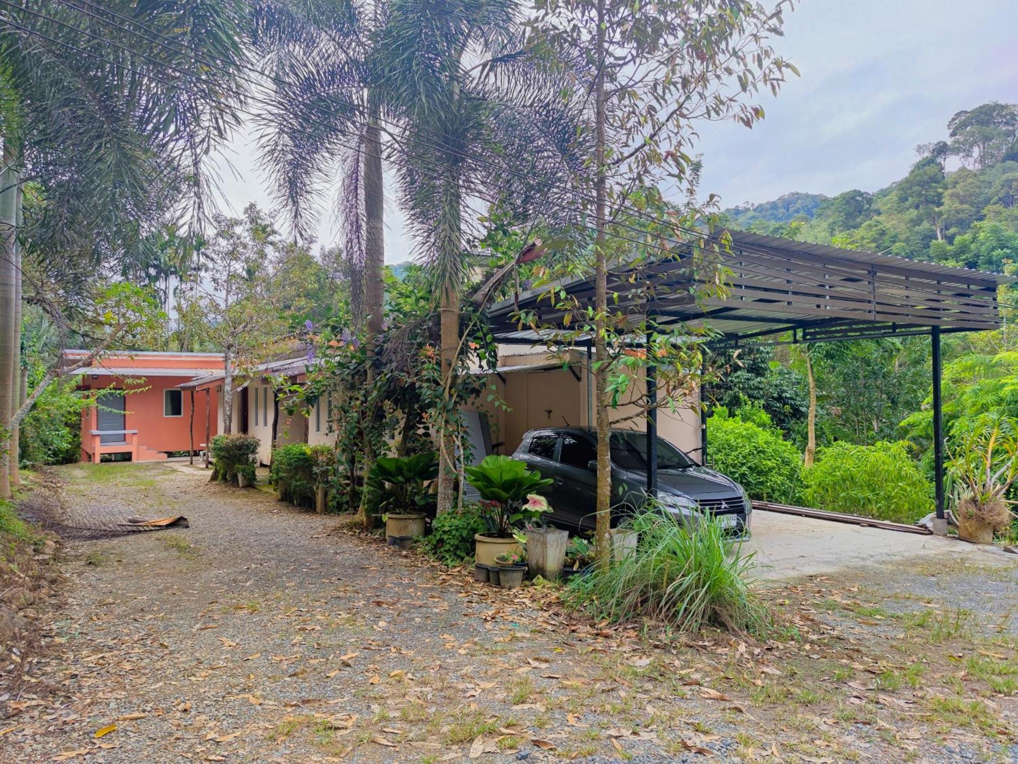 Baan Suan Tondin Hotel Satun Exterior foto